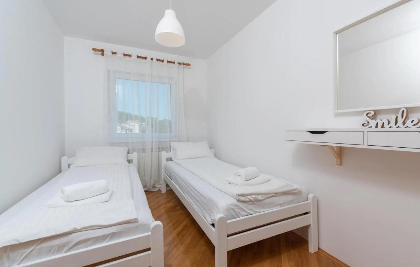 Apartment Near The Center/Beach Pola Esterno foto
