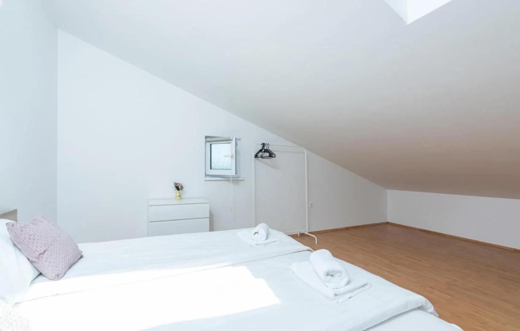 Apartment Near The Center/Beach Pola Esterno foto